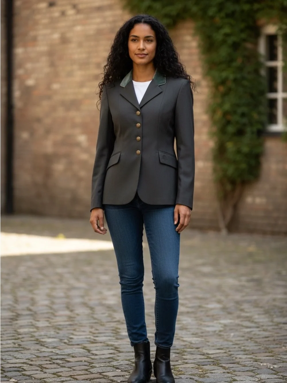 Equestrian Tailored Blazer with Velvet-Trim Collar Salzburg Buttons